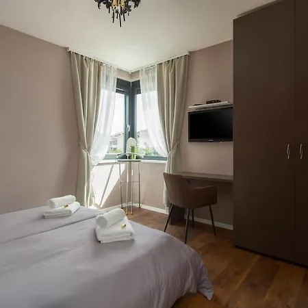 Design & Luxus Decumanus Hotel 4*