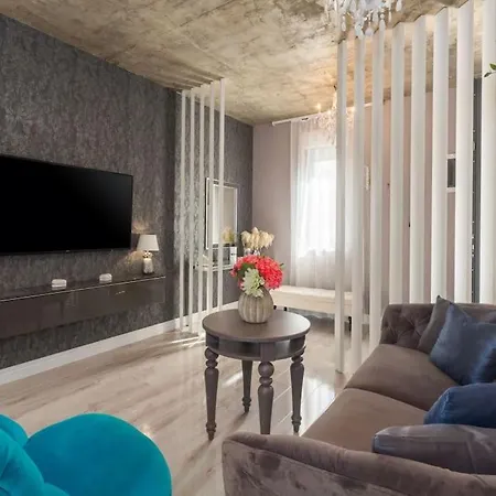 Design & Luxus Decumanus 4* Radmani