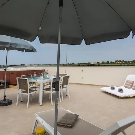Design & Luxus Decumanus Ξενοδοχείο 4*