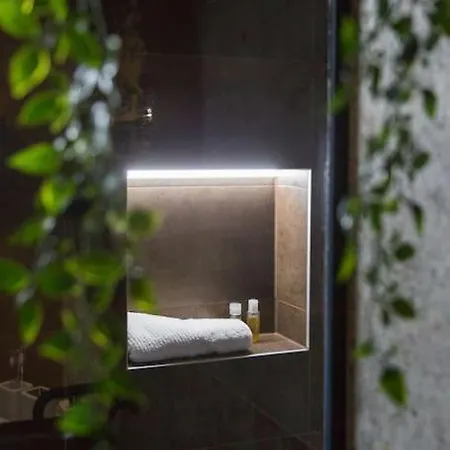 Ξενοδοχείο Design & Luxus Decumanus
